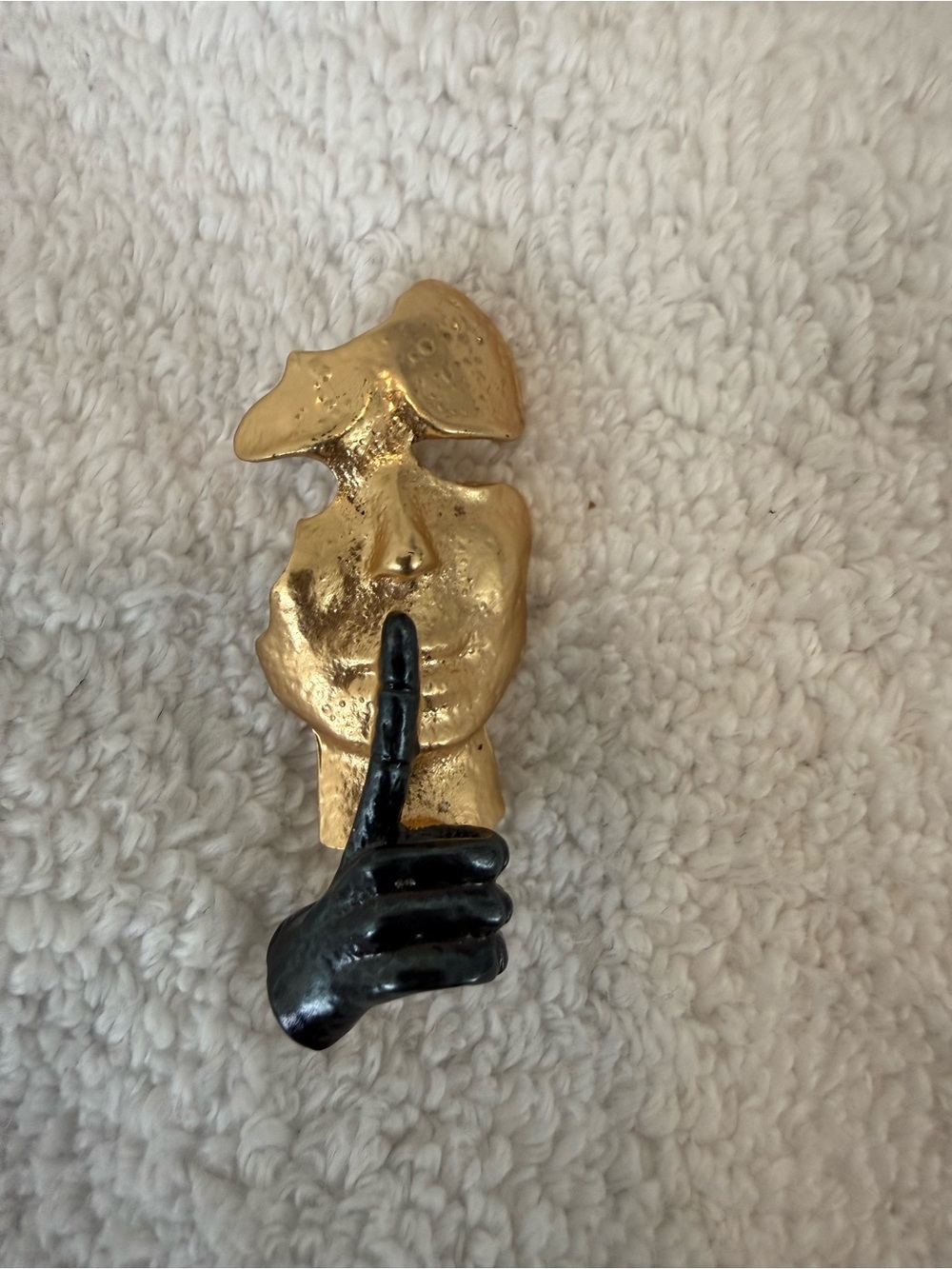 Brooch